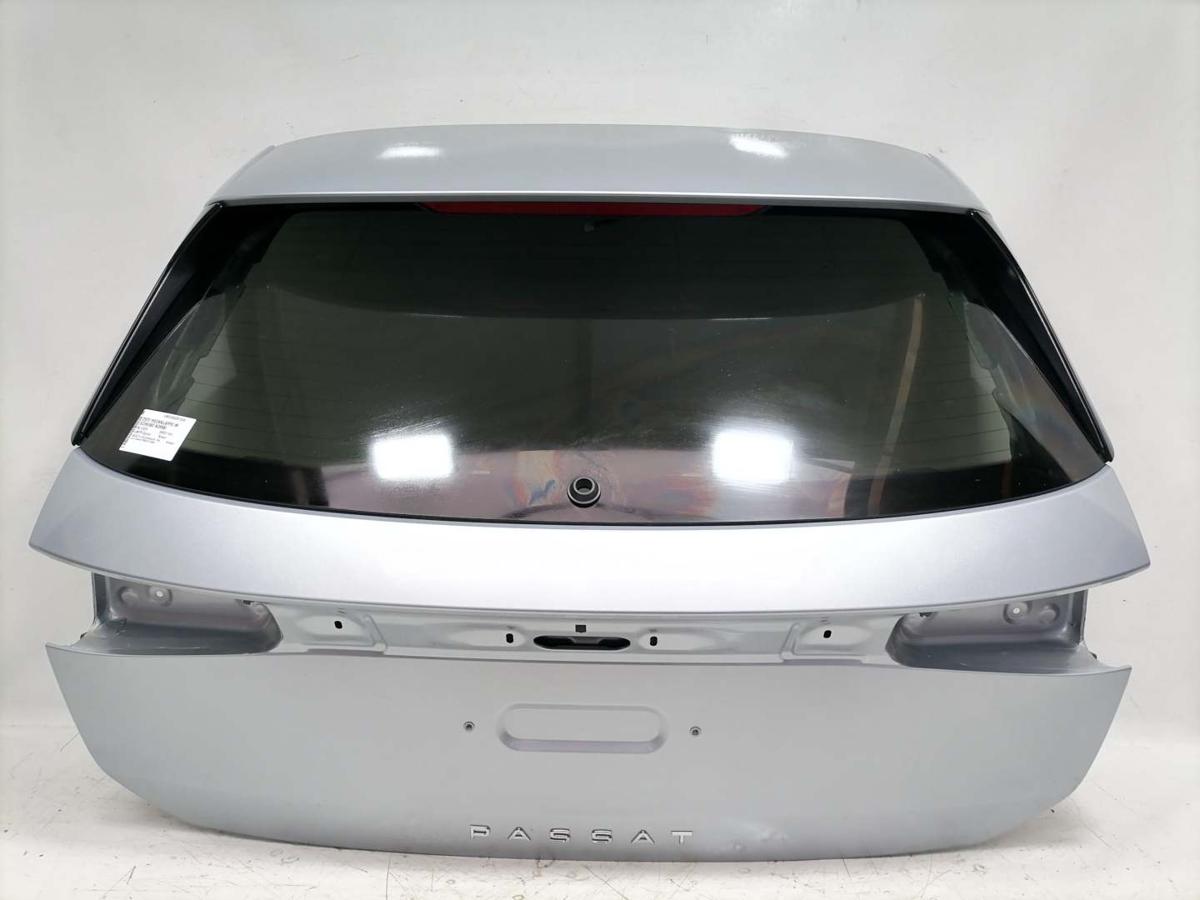 VW Passat B9 original Heckklappe mit Heckscheibe Kombi Variant LM7P Oyster Silver Bj.2024